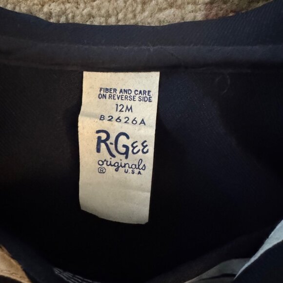 Vtg R-Gee Originals Infant Navy Sailor Suit 12M Red Tie & Embroidered Sleeve - Picture 5 of 8